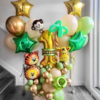 Композиция на годик с животными джунглей и пальмами