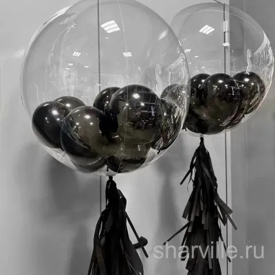 Два прозрачных баблса 60 см с чёрными шариками и гирляндами тассел