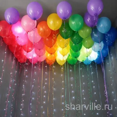 Набор для потолка: 50 разноцветных светящихся шаров 30 см на лентах