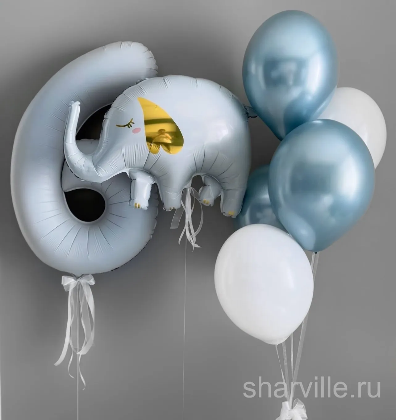 Композиция на 6 лет: фольгированный слонёнок, цифра 6 и бело-голубые шары