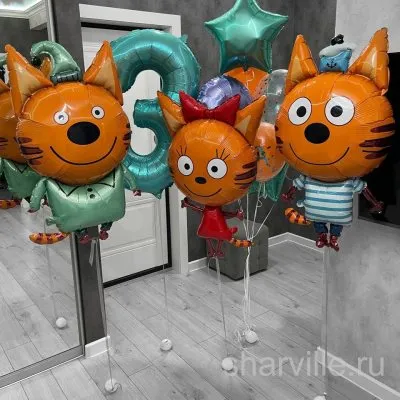 Набор с тремя котами: Коржик, Карамелька, Компот, цифра 90 см и звёзды