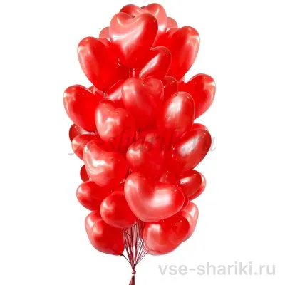 Облако из 50 красных шаров-сердец для любимой