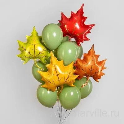 Букет из 15 шаров: 11 мятных латексных и 4 больших фольгированных кленовых листа