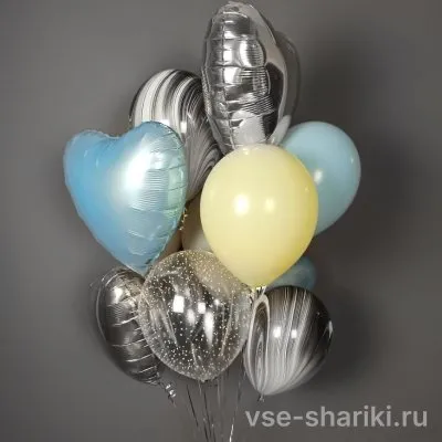 Букет с чёрно-белыми агатами и четырьмя сердцами из фольги