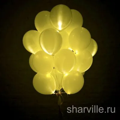 Светящийся жёлтый шар 30 см с гелием для малышей на детском празднике