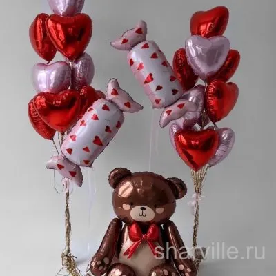 Набор из фольги: медведь с бантом, две конфеты и 16 красных сердец 45 см