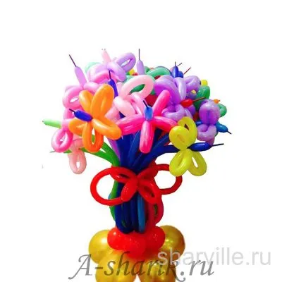 Букет из 27 цветков из латексных шаров на собственной стойке
