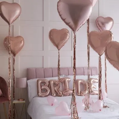 Розовый набор для комнаты невесты: буквы BRIDE 41 см и 14 сердец