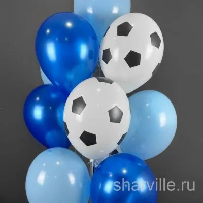 Связка из 10 шаров: футбольные мячи, синий металлик и голубые шары